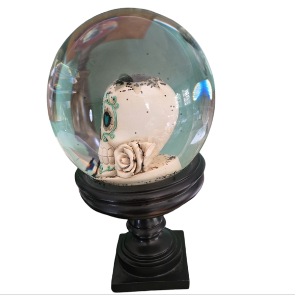 Moonlight Manor Day of the Dead Skull Snow Globe - Picture 5 of 8
